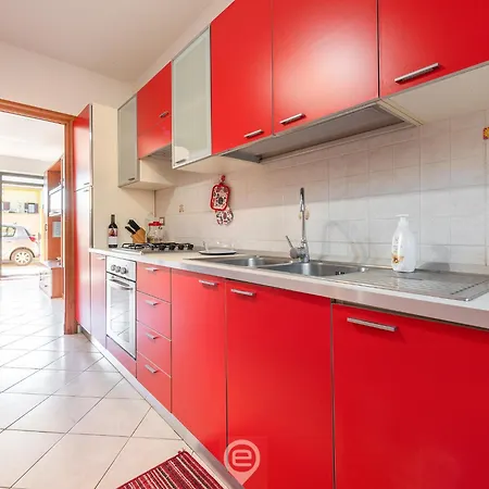 Apartament Dahlia Càbras